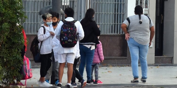 Cuáles son los parámetros que permiten la presencialidad en las aulas