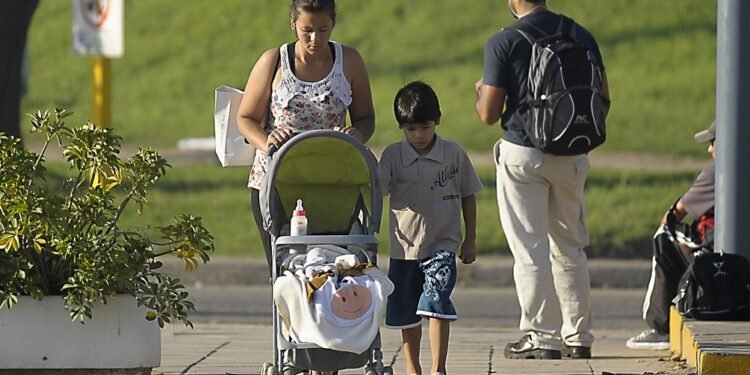Los detalles de la norma que reconoce a las mujeres aportes jubilatorios por cada hijo