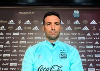 Lionel Scaloni: “Paraguay es un rival incómodo para enfrentar”