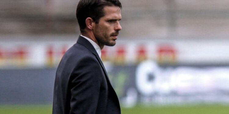 Víctor Blanco: “Todavía estamos trabajando para cerrar todo con Gago”