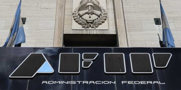 La recaudación registró en octubre una suba superior al 58% interanual