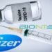 Pfizer pide aplicar a todos los adultos una tercera dosis de su vacuna