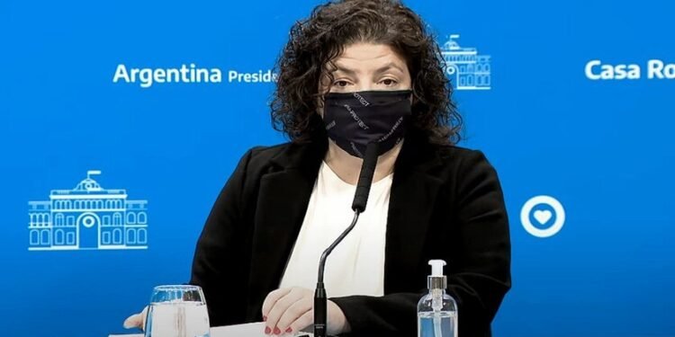 Por la variante Ómicron, las personas que lleguen desde África deberán realizar aislamiento obligatorio