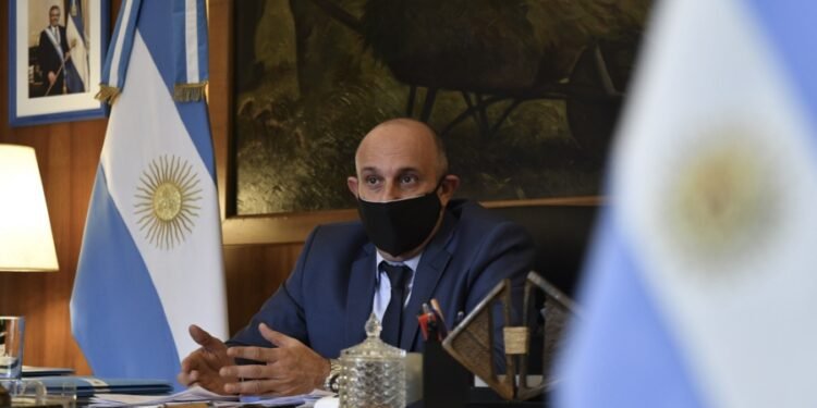 El Gobierno comprará repuestos para reparación y mantenimiento de trenes eléctricos