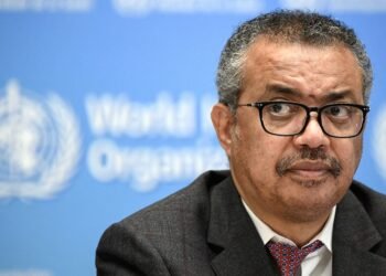 OMS: la variante Ómicron avanza “a un ritmo no visto con ninguna otra”