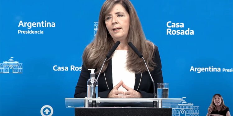 El Gobierno argentino le pide a Rusia cesar las acciones militares en Ucrania