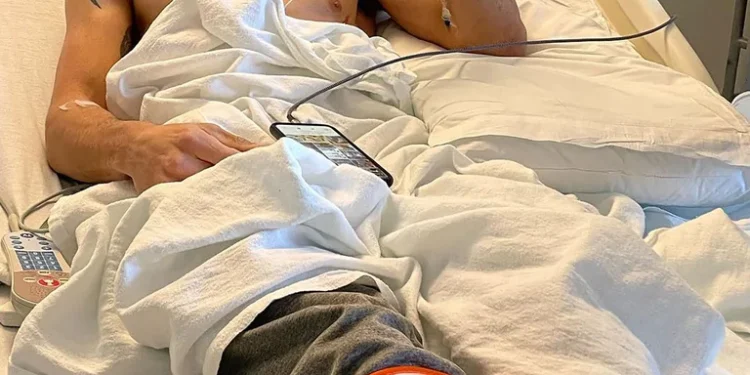 Cinco costillas fracturadas y un pulmón perforado: ganó su pelea con una de las patadas más brutales en la historia del MMA