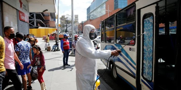 Más de 800 trabajadores de la salud murieron por COVID-19 en Venezuela