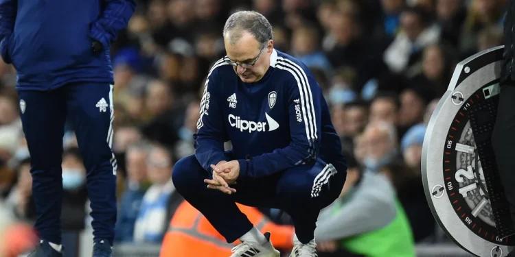 Marcelo Bielsa, en su hora más difícil al frente de Leeds: “El único que cree ciegamente en mí, soy yo”