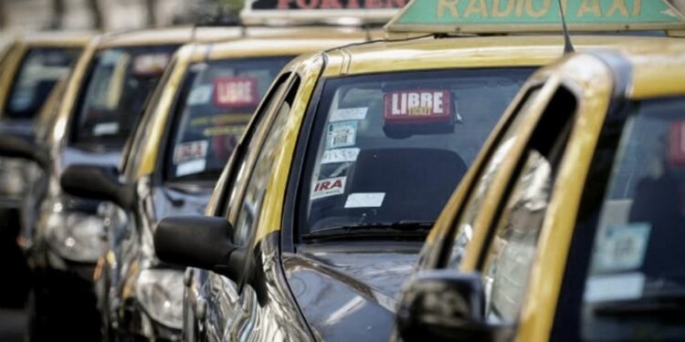 Confirman la suba del taxi porteño del 30% en setiembre y del 20% en noviembre