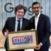 Javier Milei fue recibido por el CEO de Google, quien le dio un regalo muy especial