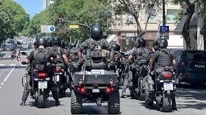el Gobierno reforzó el operativo antipiquetes en las inmediaciones del Congreso