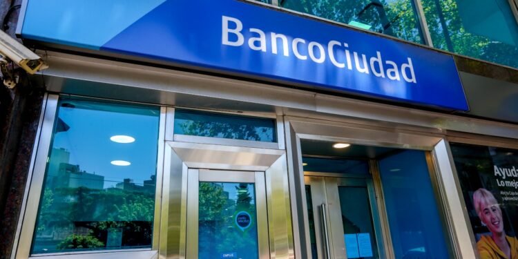 PROMOCIONES PARA FESTEJAR EL DÍA DE LA MADRE: HASTA 30% DE DESCUENTO Y 18 CUOTAS
