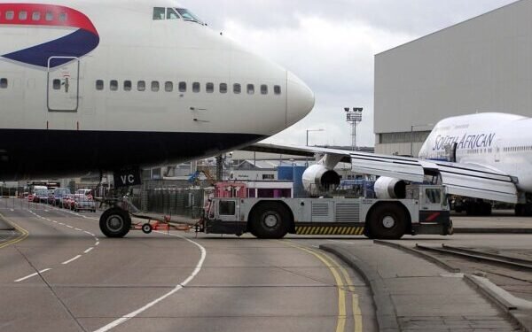 Se desregula el servicio de rampa en los aeropuertos tras el conflicto con Intercargo