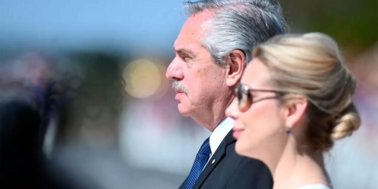 Alberto Fernández en Comodoro Py: enfrenta una acusación con penas de hasta 18 años