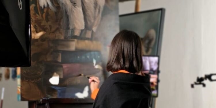 Arte en el microcentro nueva muestra: “entre mundos”