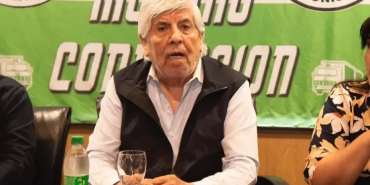 Moyano exige reapertura de paritaria de Camioneros y critica al Gobierno.