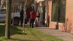 Lomas de Zamora: un hombre mató a puñaladas a su hijo e intentó suicidarse