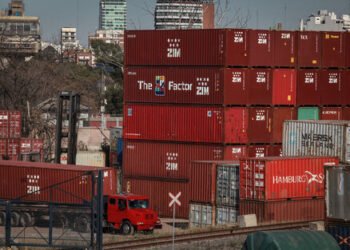 El boom importador pone fin al superávit.