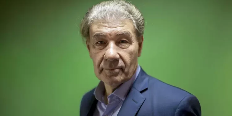 “Grave declinación”, la nueva ofensiva de Víctor Hugo.