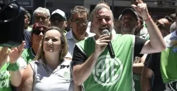 Juntos, Aguiar y Moyano buscan “derrotar” a Milei en el gremialismo.