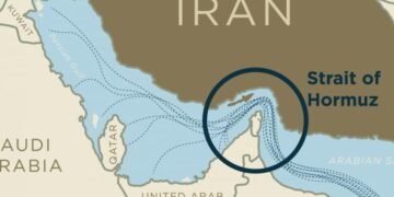 La maniobra de Trump para bloquear el estrecho de Ormuz y el éxito de Irán para neutralizarla.