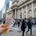 La caída de la demanda de pesos alcanza el 13% real desde julio, lo que reaviva temores sobre la inflación: ¿cuáles son las perspectivas?