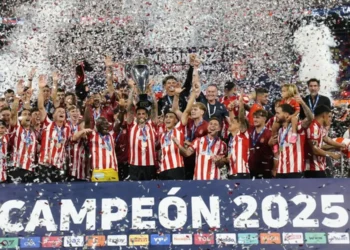 Estudiantes triunfa ante Independiente Medellín en un cierre emocionante