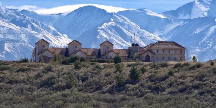 El Arzobispado de Mendoza y dos monjes condenados por abusos sexuales a una víctima