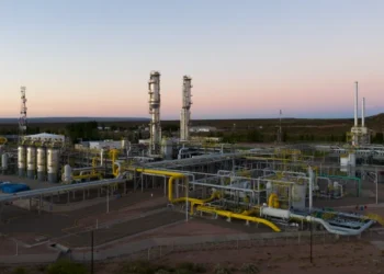 YPF Se Suma al Ambicioso Proyecto de TGS para Procesar Líquidos de Vaca Muerta
