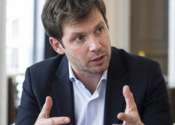 Santiago Siri habló sobre la declaración jurada de Adorni: “No era frecuente en esa época hacer inversiones tan grandes en bitcoin”
