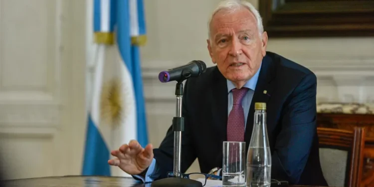 La Cámara de Casación analiza la propuesta de Carlos Mahiques para regular el vínculo entre jueces y prensa
