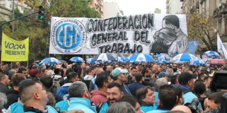La CGT anticipa nuevo paro general y movilización, sin fecha definida