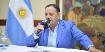 Ricardo Quintela, gobernador de La Rioja: ‘Vuelven los ‘chachos’ para el pago de sueldos’