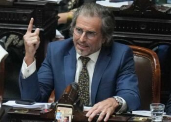 Recorridas de los diputados libertarios en la Ciudad