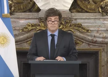 Javier Milei presenta medidas sobre fondos universitarios y reforma laboral