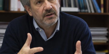 Un investigador del CONICET analizó el último informe de UNICEF: “La pobreza es una condición estructural supercompleja de la que no se sale en seis meses”