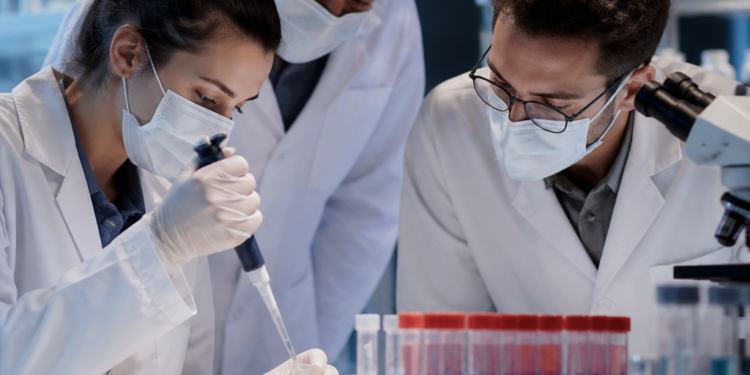 Investigación Revela Nuevas Perspectivas sobre la Evolución del Covid-19 y Futuras Pandemias
