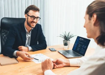 Oportunidades laborales en el sector bancario: cómo postularse en julio de 2026