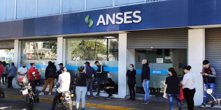 Pensiones no contributivas: beneficiarios afectados en julio de 2026 y procedimiento para reclamos