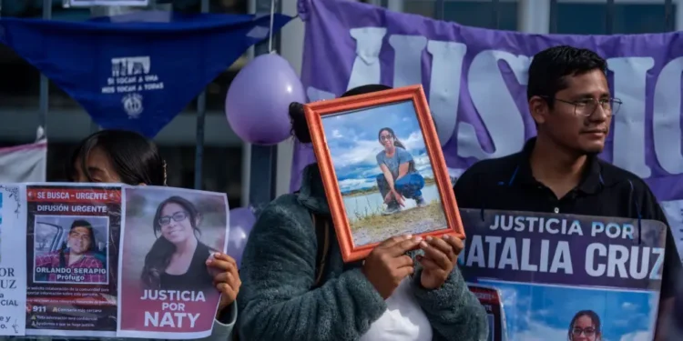 Imputan a diez policías por incumplimientos en el caso del femicidio de Natalia Cruz