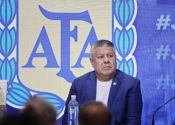El Gobierno decide frenar el proyecto más controvertido para el fútbol, pese a la investigación del FBI sobre la AFA