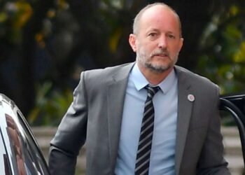 Insaurralde en el estudio de su abogada y el sindicato del juego
