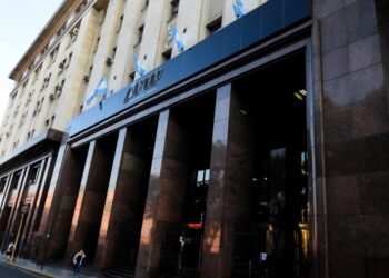 Desde hoy, los argentinos ven reflejados sus ingresos netos
