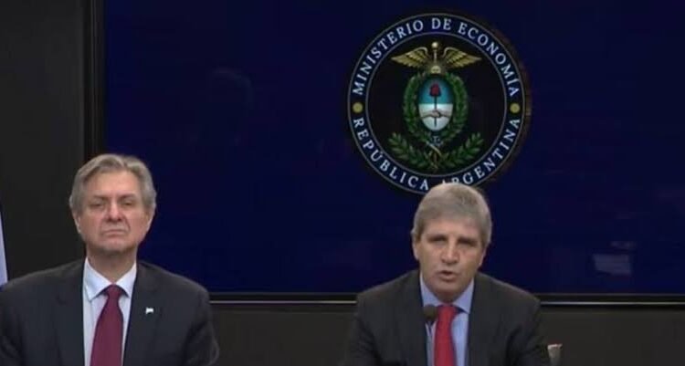 El ambicioso plan de Caputo hacia el Investment Grade y su dependencia del contexto político