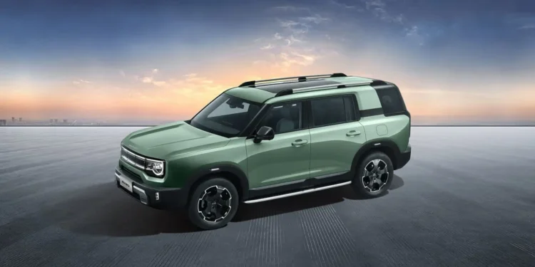 El SUV híbrido que destaca en el mercado argentino: BAIC BJ30