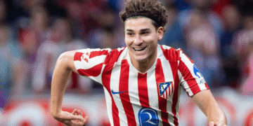 La situación de Julián Álvarez en el Atlético de Madrid genera preocupación en Europa: “Se lo prometieron”