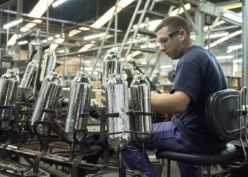 La recuperación se estanca: se prevé una caída en la actividad económica a pesar del sector energético