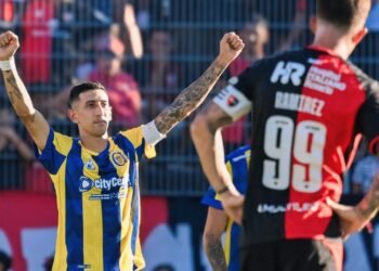 Newell’s logró un empate agónico ante Rosario Central: el gesto de Di María hacia Messi y un sueño aún posible