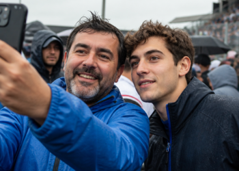 Un encuentro emotivo: el argentino que pasó momentos inolvidables con Colapinto